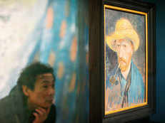 What do you do with a stolen van Gogh? This thief knows