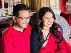 New beginnings! 2015 IAS topper Tina Dabi announces engagement on Instagram