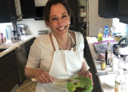 Kamala Harris isn't alone! 5 Indian politicians who love to cook and eat