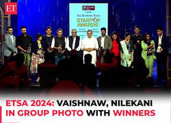 ET Startup Awards 2024: Winners celebrate with Ashwini Vaishnaw and Nandan Nilekani in a group photo