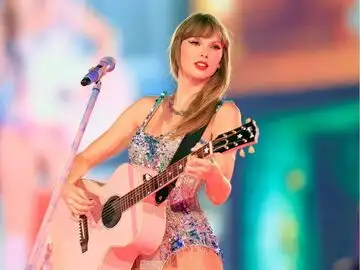 Small habit that changed their finances: Taylor Swift, whose networth is said to be over $2 billion by Forbes, follows a simple money lesson her stockbroker father taught her