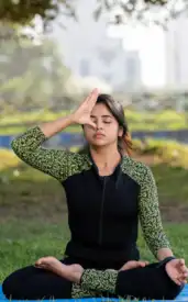 8 easy 10-minute breathing exercises that boost brain health