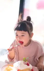 9 immune-boosting foods every kid should eat