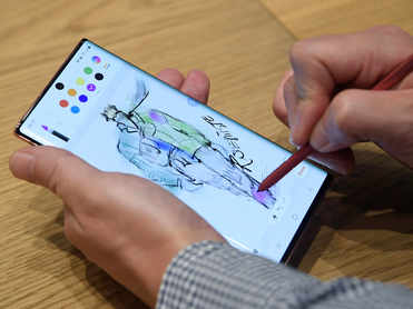 Samsung Galaxy Note 10 India launch: No bezels screen, in-display fingerprint sensor; devices to come with S Pen