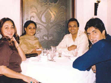 Tina Ambani's special anniversary wish for her constants Amitabh-Jaya Bachchan