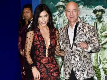 Bezos wants $1.7 mn in legal fees from girlfriend's brother, Sanchez terms request 'obscene'