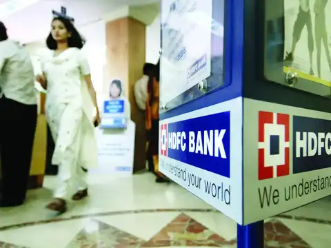 HDFC Bank redeploys backend employees to customer-facing roles
