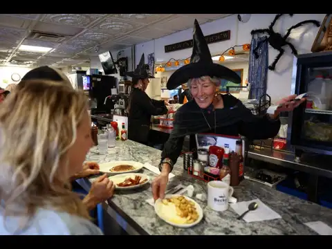 Halloween 2026: What time is trick or treating? What time does Halloween start?