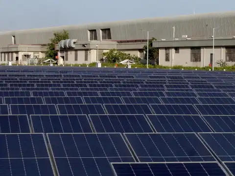 India wastes 1.8 billion units of renewable power amid shortages and dwindling coal stocks: Report