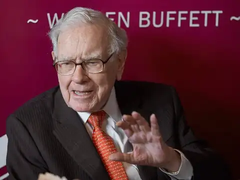 Father time always wins! What Warren Buffett&rsquo;s 4-word farewell message means