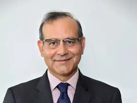 Asian Paints names former JPMorgan exec Leo Puri as next chairman