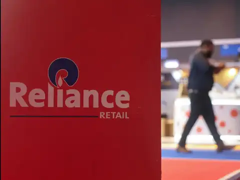 Reliance Retail maps online business growth with JioMart, dark stores in FY27