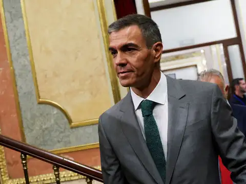 Spanish PM Sanchez says AI industry cannot be self-regulated