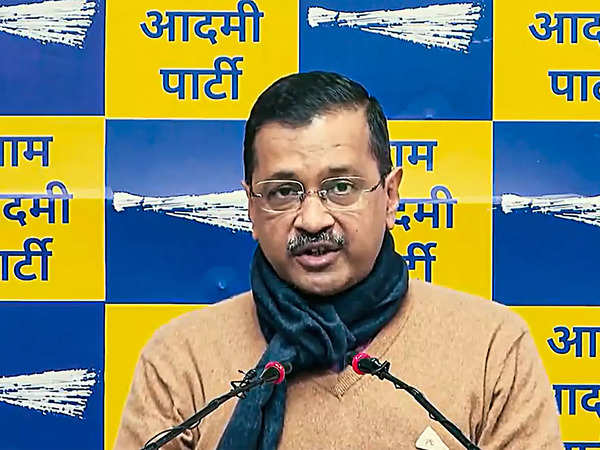 Arvind Kejriwal News Highlights: Crime Branch team reaches Delhi CM's  residence to serve notice - The Economic Times