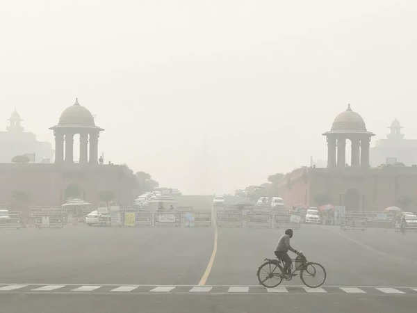 India news Live News Updates: As pollution worsens, all Delhi schools would close and classes will be conducted virtually: CM Atishi