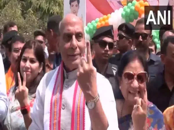 UP Lok Sabha Elections 2024 Phase 5 Live Updates: 47.55% voter turnout recorded till 3pm; Congress MP and candidate from Rae Bareli, Rahul Gandhi visits Hanuman Temple and inspects polling booths