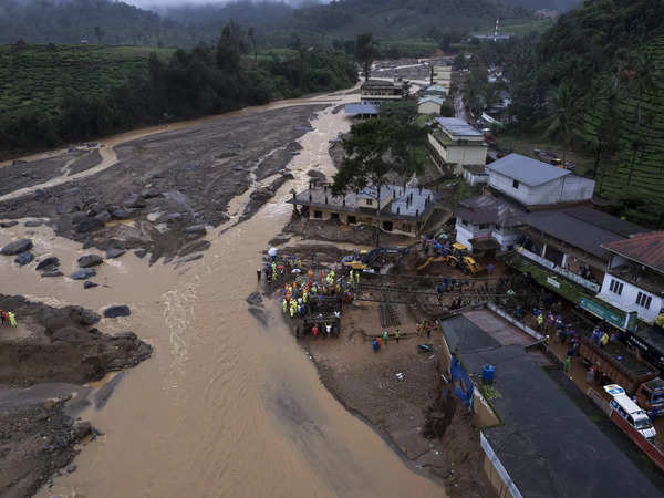 India News Updates: Kerala HC takes suo moto cognizance on Wayanad landslides, hearing to begin tomorrow