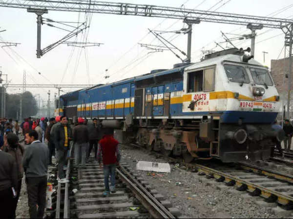 India News Live Updates: Two Somnath Express coaches derail in Jabalpur; No injuries reported