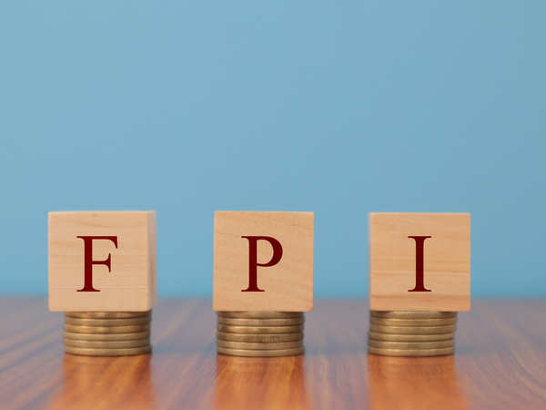 FPIs’ record pullout from debt likely to continue with hardening of US yields
