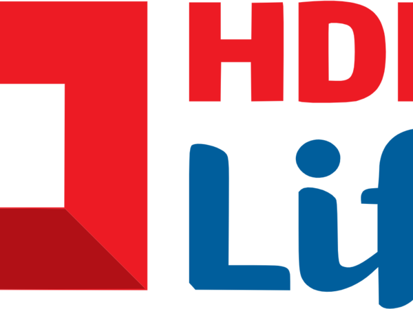 HDFC Life Insurance Company Stocks Updates: HDFC Life Insurance Company  Sees Modest Gain as EMA3 Reaches 594.5