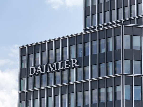 Daimler conducts feasibility to enter mini truck market bouyed by an e-commerce boom