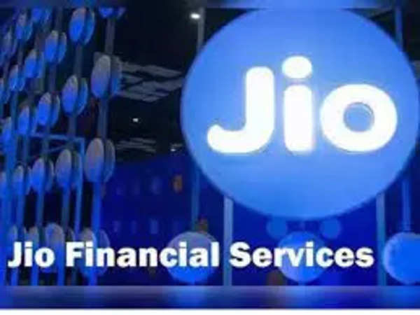Jio Financial Services Share Price Updates: Jio Financial Services  Sees 3.1% Decline Today, Reports 38.6% 6-Month Returns
