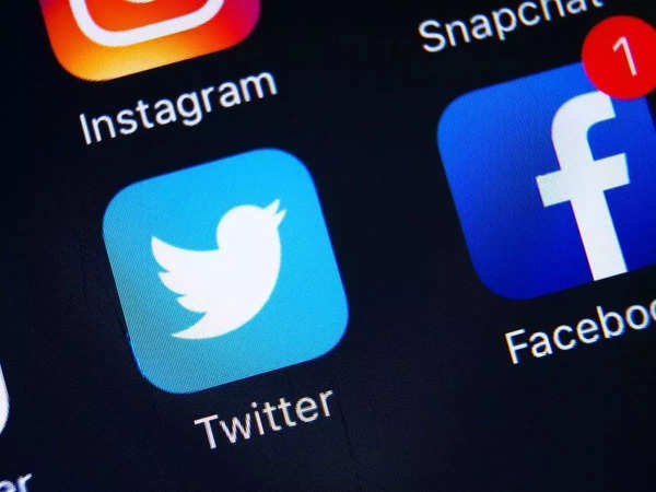 Govt may quiz Facebook, Twitter on lower compliance rate to legal notices