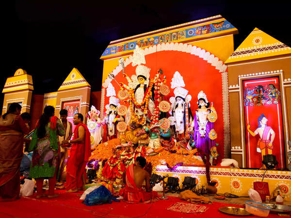 View: COVID-19 safety during this year's Durga pujo may portend of things to come