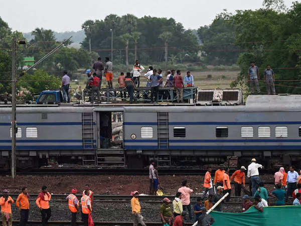 ओडिशा ट्रेन एक्सीडेंट : अब एक जगह से उठी न्यायिक जांच की मांग, क्योंकि… Odisha Train Accident: Now the demand for judicial inquiry arose from one place, because…