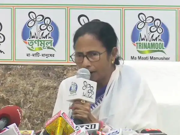 Election News: Mamata Banerjee to hold election meeting in Mathurapur tomorrow before PM Modi's rally Election News: Mamata Banerjee to hold election meeting in Mathurapur tomorrow before PM Modi's rally