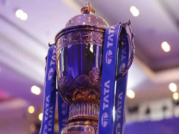 IPL Auction 2021 Live Updates: IPL Players Auction 2021 News RCB Buys Glenn  Maxwell Virender Sehwag, Squads Player List Base Price Team List Available  Purse