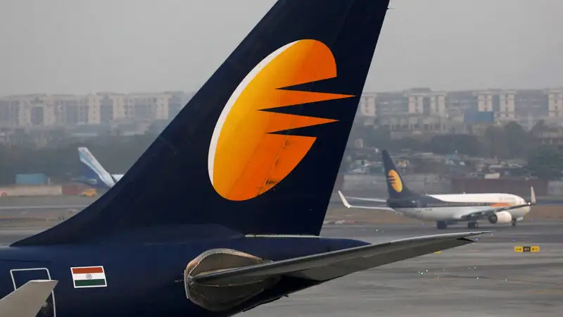 Jet Airways seeks $350 million soft loan from Etihad Jet Airways seeks $350 million soft loan from Etihad