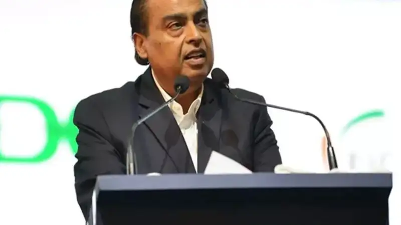 Reliance AGM Live: Ambani lauds India's & Jio's achievments Reliance AGM Live: Ambani lauds India's & Jio's achievments