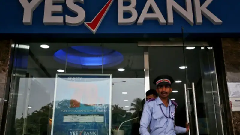 YES Bank shares tank 15% post Q1 results YES Bank shares tank 15% post Q1 results