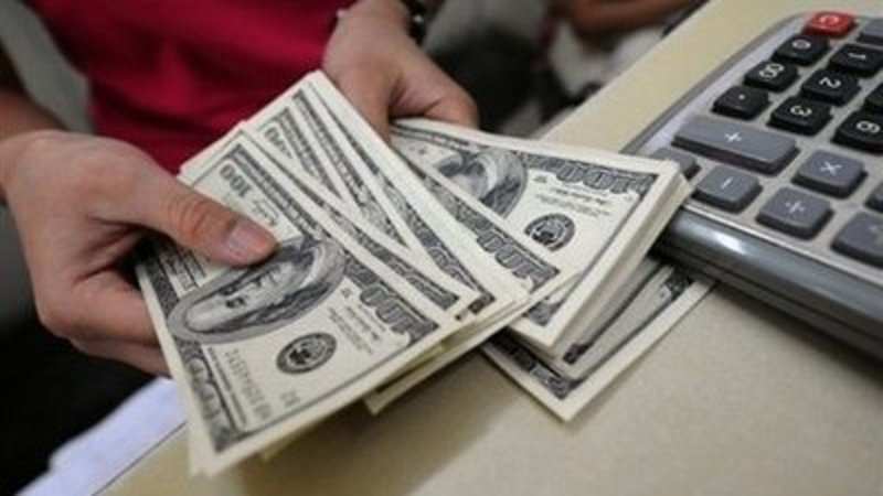 Nris Convert Us Dollars Into Australian Currency To Gain From Top - 