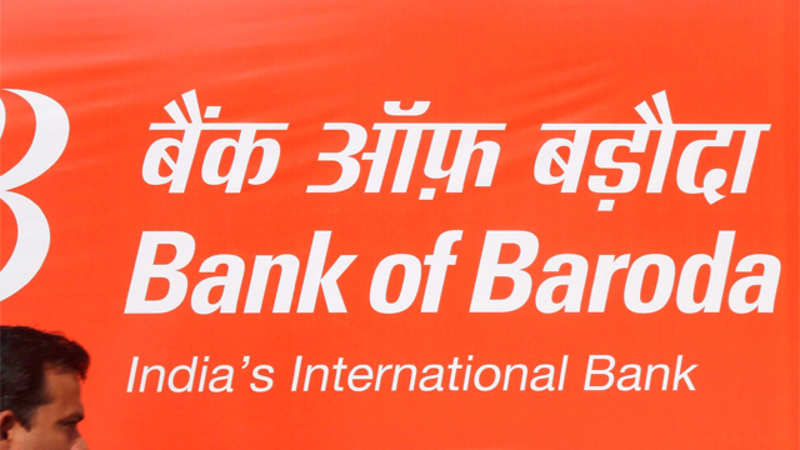 Cbi Arrests Bank Of Baroda Agm S K Garg Five Others In Rs 6 000 - 