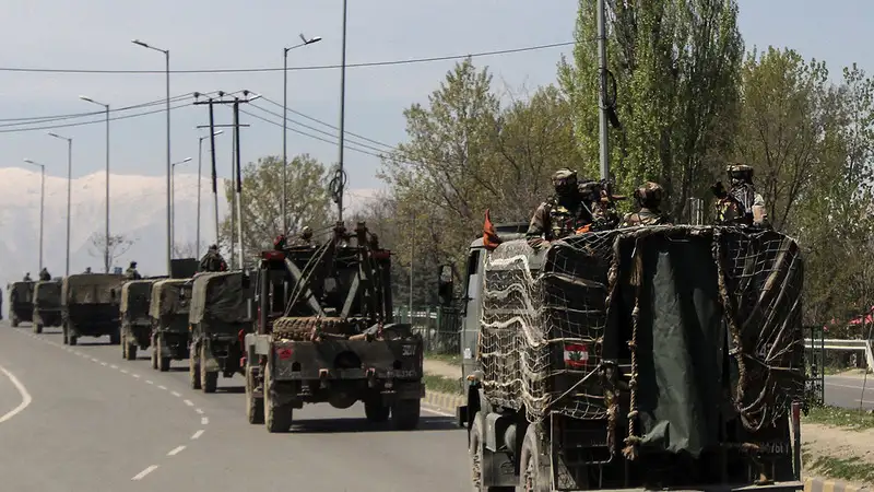 FIR filed against army unit for ‘thrashing’ SDM in Kashmir FIR filed against army unit for ‘thrashing’ SDM in Kashmir