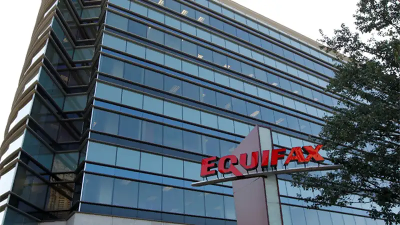 Equifax faces multibillion-dollar lawsuit over hack Equifax faces multibillion-dollar lawsuit over hack