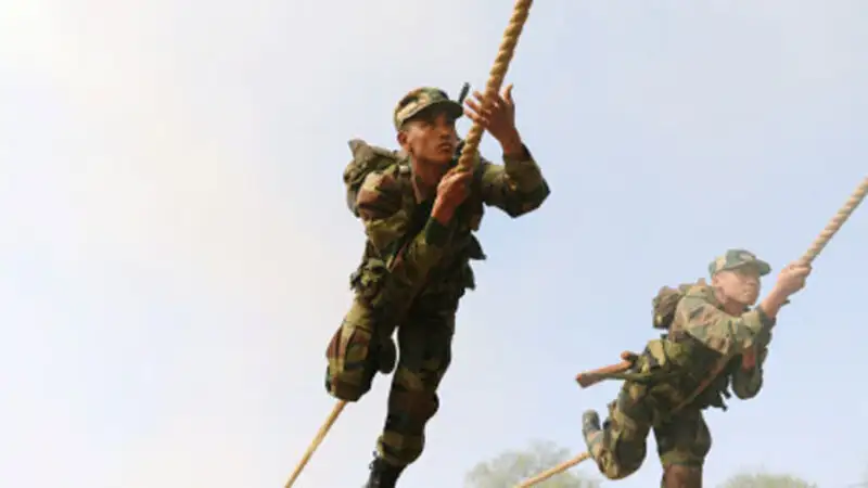 Marines first poke
