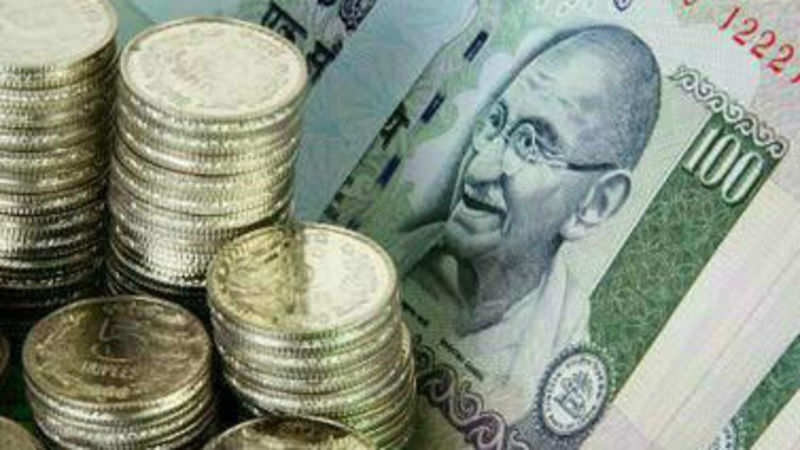 Rbi Curbs Currency Derivatives Trade By Banks Even As Sebi Raises - 