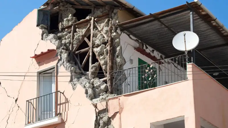Earthquake of 3.3 magnitude hits Jammu and Kashmir Earthquake of 3.3 magnitude hits Jammu and Kashmir