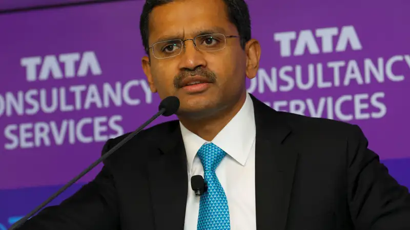 Strong growth to continue: Rajesh Gopinathan, CEO, TCS Strong growth to continue: Rajesh Gopinathan, CEO, TCS