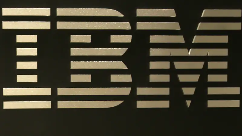 IBM shifts software portfolio to cloud-native, rolls out Red Hat OpenShift IBM shifts software portfolio to cloud-native, rolls out Red Hat OpenShift