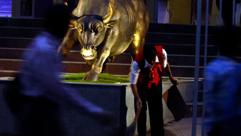 Sensex rallies 1,400 points as US Senate approves $2 tn stimulus package; Nifty tops 8,650 Sensex rallies 1,400 points as US Senate approves $2 tn stimulus package; Nifty tops 8,650