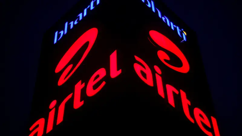 Airtel India Q2 mobile revenue rises 0.8% QoQ; AGR decision to weigh Airtel India Q2 mobile revenue rises 0.8% QoQ; AGR decision to weigh