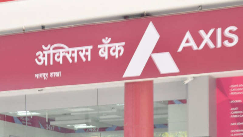 Axis Bank Axis Looks To Foray Into Life Insurance Business The - 