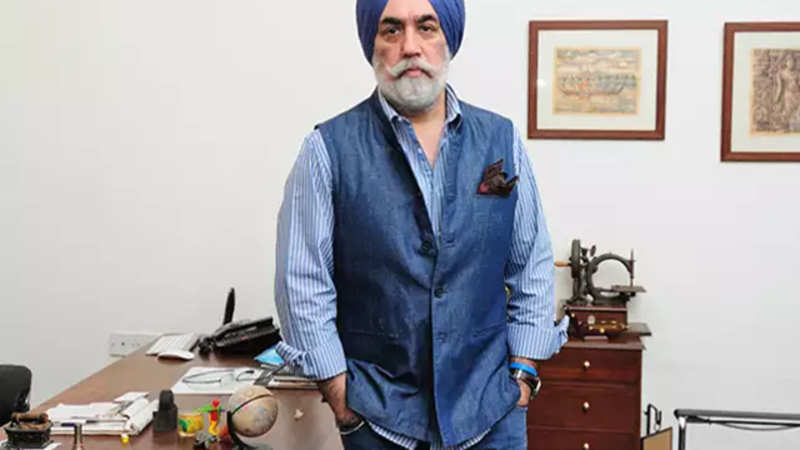 30 Yrs And Counting Numero Uno Cmd Narinder Singh Dhingra S Golf - 