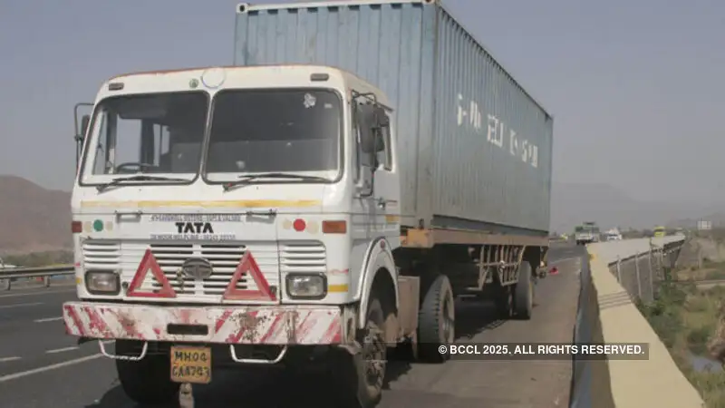Norms Used Trucks >> Nitin Gadkari Government Raises Load Capacity For Heavy Vehicles By Norms Used Trucks >> Nitin Gadkari Government Raises Load Capacity For Heavy Vehicles By