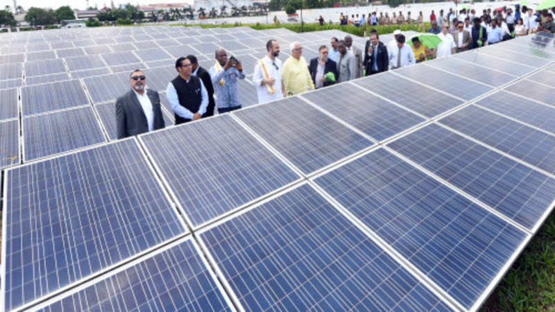 Pm Modi Impressed By Solar Powered Kochi Airport The Economic Times - 