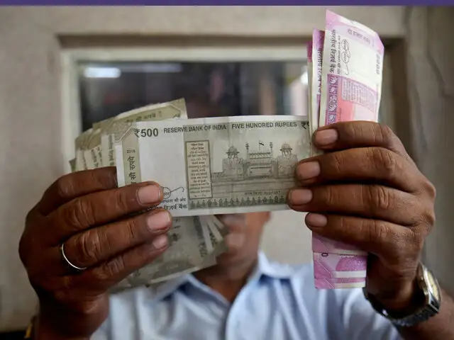 India may bring more import curbs to boost rupee India may bring more import curbs to boost rupee